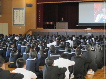 皆実高校　体育館